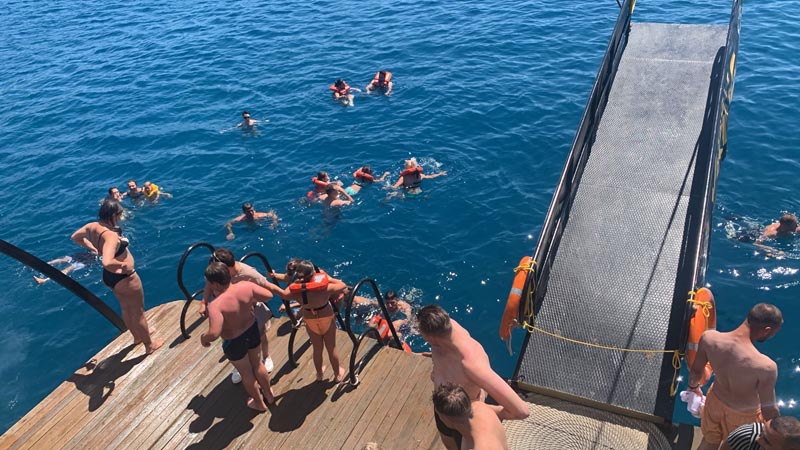 best pirate boat alanya