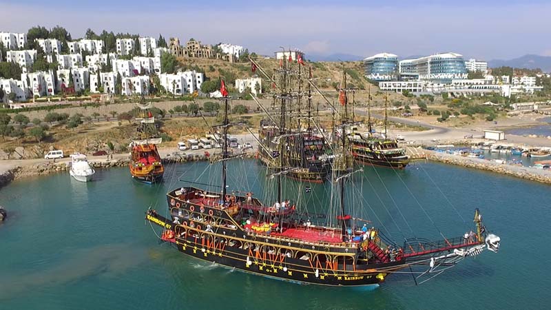 pirate boat trips alanya
